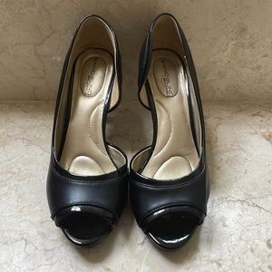 Bandilino B Flexible Black 3” High Heels